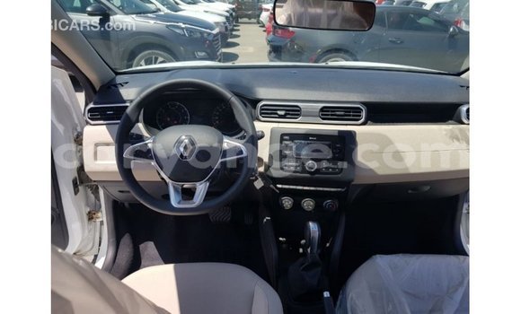 Buy Import Renault 19 White Car in Import - Dubai in Namibia Buy Import Renault 19 White Car in Import - Dubai in Namibia