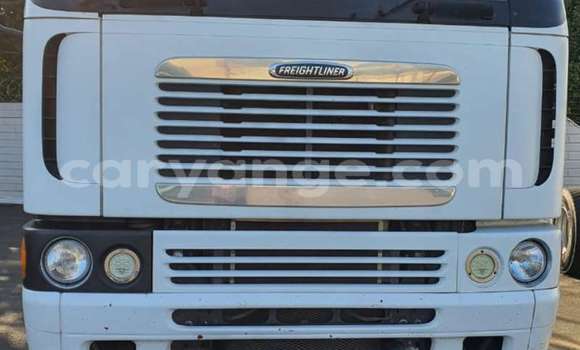 Acheter Occasion Utilitaire Caterpillar 120 Blanc à Karasburg, Karas Acheter Occasion Utilitaire Caterpillar 120 Blanc à Karasburg, Karas