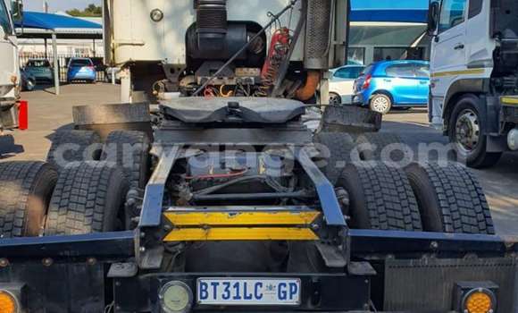 Acheter Occasion Utilitaire Caterpillar 120 Blanc à Karasburg, Karas Acheter Occasion Utilitaire Caterpillar 120 Blanc à Karasburg, Karas