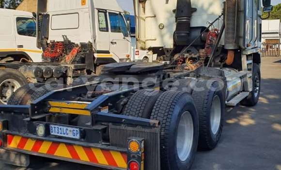 Acheter Occasion Utilitaire Caterpillar 120 Blanc à Karasburg, Karas Acheter Occasion Utilitaire Caterpillar 120 Blanc à Karasburg, Karas