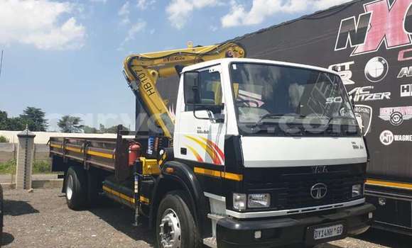 Buy Used Caterpillar 120 Other Truck in Karasburg in Karas
