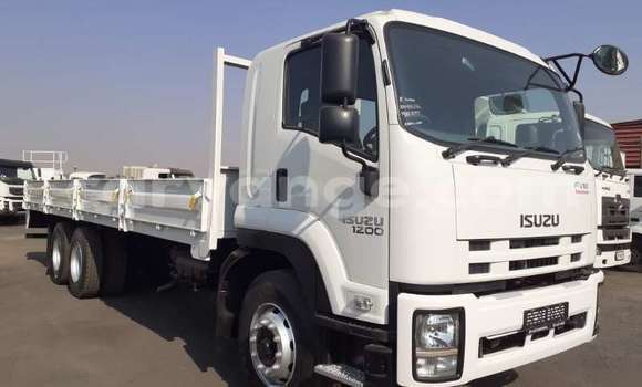 Buy Used Isuzu FTR 850 White Truck in Gobabis in Omaheke Buy Used Isuzu FTR 850 White Truck in Gobabis in Omaheke