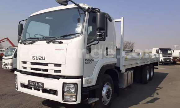 Buy Used Isuzu FTR 850 White Truck in Gobabis in Omaheke Buy Used Isuzu FTR 850 White Truck in Gobabis in Omaheke