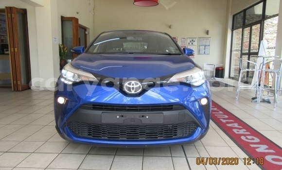Buy Used Toyota C-HR Blue Car in Gobabis in Omaheke Buy Used Toyota C-HR Blue Car in Gobabis in Omaheke
