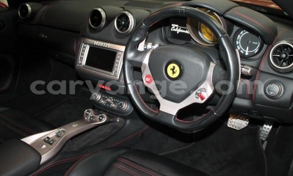 Acheter Occasion Voiture Ferrari California Rouge à Windhoek, Namibie Acheter Occasion Voiture Ferrari California Rouge à Windhoek, Namibie