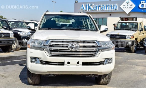 Buy Import Toyota Land Cruiser White Car in Import - Dubai in Namibia Buy Import Toyota Land Cruiser White Car in Import - Dubai in Namibia