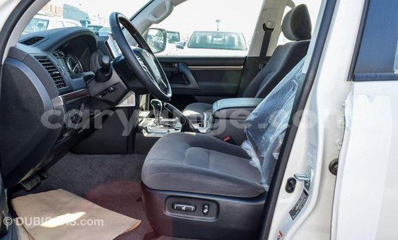 Buy Import Toyota Land Cruiser White Car in Import - Dubai in Namibia Buy Import Toyota Land Cruiser White Car in Import - Dubai in Namibia