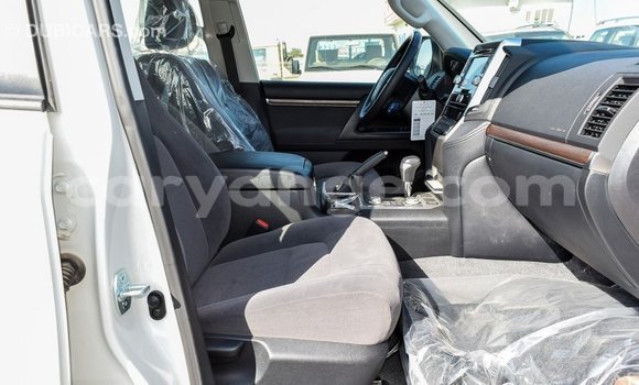 Buy Import Toyota Land Cruiser White Car in Import - Dubai in Namibia Buy Import Toyota Land Cruiser White Car in Import - Dubai in Namibia