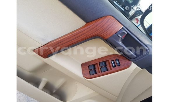 Acheter Import Voiture Toyota Prado Noir à Import - Dubai, Namibie Acheter Import Voiture Toyota Prado Noir à Import - Dubai, Namibie