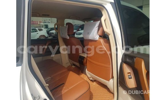 Buy Import Toyota Land Cruiser White Car in Import - Dubai in Namibia Buy Import Toyota Land Cruiser White Car in Import - Dubai in Namibia