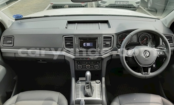 Acheter Occasion Voiture Volkswagen Amarok Blanc à Karasburg, Karas Acheter Occasion Voiture Volkswagen Amarok Blanc à Karasburg, Karas