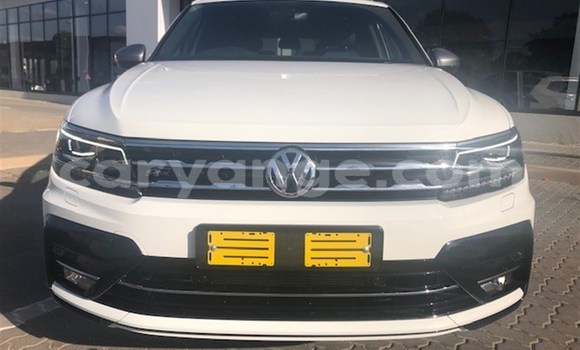 Buy Used Volkswagen Tiguan White Car in Karasburg in Karas Buy Used Volkswagen Tiguan White Car in Karasburg in Karas