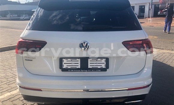 Buy Used Volkswagen Tiguan White Car in Karasburg in Karas Buy Used Volkswagen Tiguan White Car in Karasburg in Karas