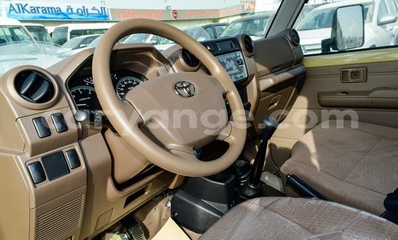 Buy Import Toyota Land Cruiser Beige Car in Import - Dubai in Namibia Buy Import Toyota Land Cruiser Beige Car in Import - Dubai in Namibia