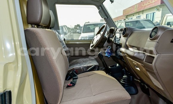 Buy Import Toyota Land Cruiser Beige Car in Import - Dubai in Namibia Buy Import Toyota Land Cruiser Beige Car in Import - Dubai in Namibia
