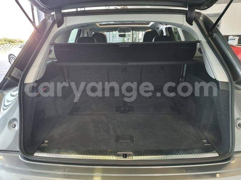 Big with watermark audi q7 namibia windhoek 12119