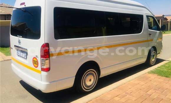 Buy Used Toyota Aqua White Car in Windhoek in Namibia Buy Used Toyota Aqua White Car in Windhoek in Namibia