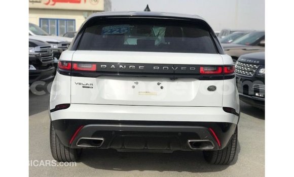 Acheter Import Voiture Land Rover Range Rover Blanc à Import - Dubai, Namibie Acheter Import Voiture Land Rover Range Rover Blanc à Import - Dubai, Namibie