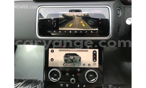 Acheter Import Voiture Land Rover Range Rover Blanc à Import - Dubai, Namibie Acheter Import Voiture Land Rover Range Rover Blanc à Import - Dubai, Namibie