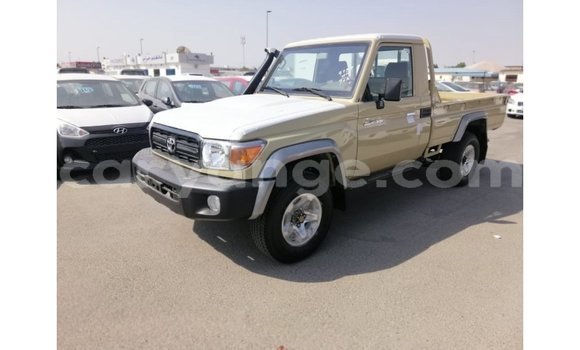 Buy Import Toyota Land Cruiser Beige Car in Import - Dubai in Namibia Buy Import Toyota Land Cruiser Beige Car in Import - Dubai in Namibia