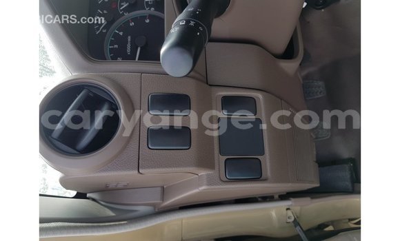 Buy Import Toyota Land Cruiser Beige Car in Import - Dubai in Namibia Buy Import Toyota Land Cruiser Beige Car in Import - Dubai in Namibia