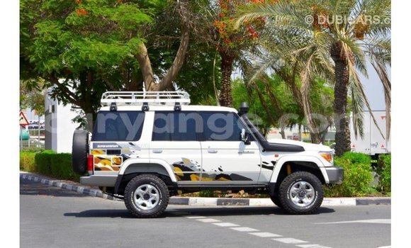 Buy Import Toyota Land Cruiser White Car in Import - Dubai in Namibia Buy Import Toyota Land Cruiser White Car in Import - Dubai in Namibia