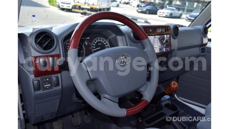 Big with watermark toyota land cruiser namibia import dubai 12204