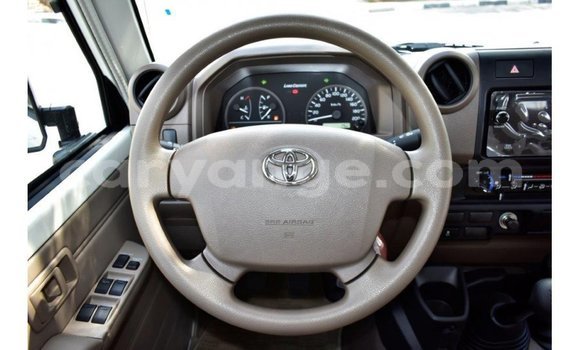 Buy Import Toyota Land Cruiser White Car in Import - Dubai in Namibia Buy Import Toyota Land Cruiser White Car in Import - Dubai in Namibia