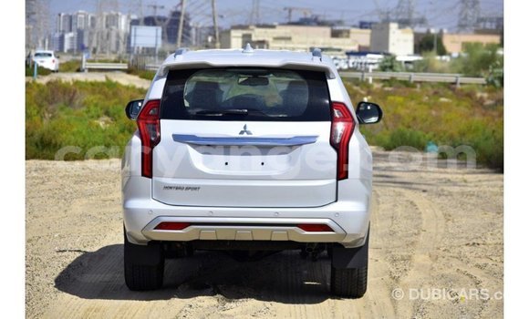 Buy Import Mitsubishi Montero White Car in Import - Dubai in Namibia Buy Import Mitsubishi Montero White Car in Import - Dubai in Namibia