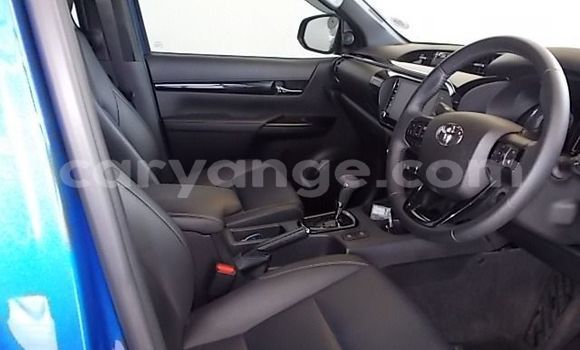 Buy Used Toyota Hilux Blue Car in Karasburg in Karas Buy Used Toyota Hilux Blue Car in Karasburg in Karas