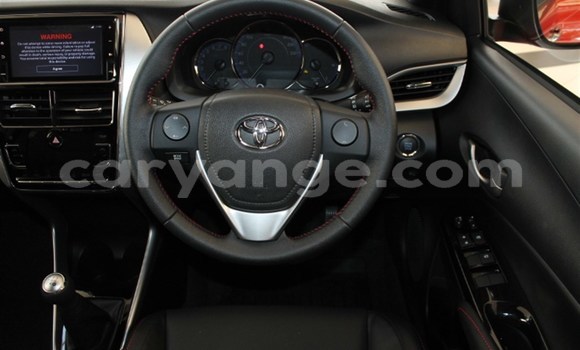 Acheter Occasion Voiture Toyota Yaris Rouge à Karasburg, Karas Acheter Occasion Voiture Toyota Yaris Rouge à Karasburg, Karas