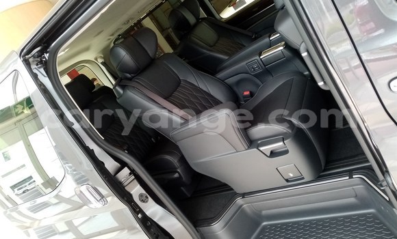 Acheter Occasion Voiture Toyota Sprinter Noir à Karasburg, Karas Acheter Occasion Voiture Toyota Sprinter Noir à Karasburg, Karas