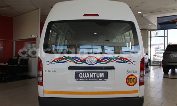 Acheter Occasion Voiture Toyota Sprinter Blanc à Karasburg, Karas Acheter Occasion Voiture Toyota Sprinter Blanc à Karasburg, Karas