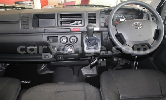 Acheter Occasion Voiture Toyota Sprinter Blanc à Karasburg, Karas Acheter Occasion Voiture Toyota Sprinter Blanc à Karasburg, Karas