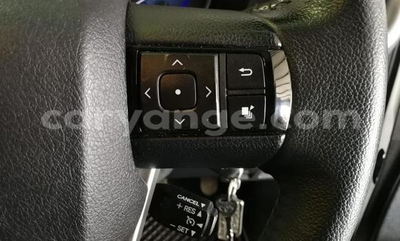 Acheter Occasion Voiture Toyota Hilux Blanc à Windhoek, Namibie Acheter Occasion Voiture Toyota Hilux Blanc à Windhoek, Namibie