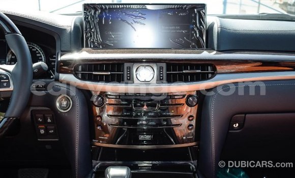 Acheter Import Voiture Lexus LX Blanc à Import - Dubai, Namibie Acheter Import Voiture Lexus LX Blanc à Import - Dubai, Namibie