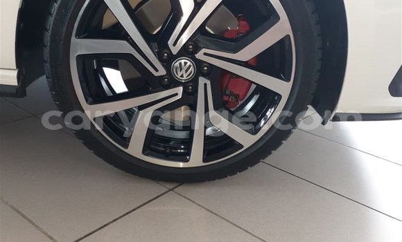 Acheter Occasion Voiture Volkswagen Polo Blanc à Gobabis, Omaheke Acheter Occasion Voiture Volkswagen Polo Blanc à Gobabis, Omaheke