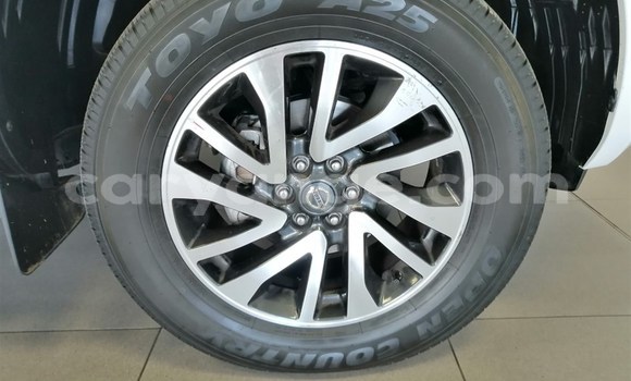 Acheter Occasion Voiture Nissan Navara Blanc à Grootfontein, Namibie Acheter Occasion Voiture Nissan Navara Blanc à Grootfontein, Namibie