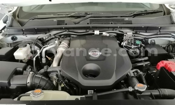 Acheter Occasion Voiture Nissan Navara Blanc à Grootfontein, Namibie Acheter Occasion Voiture Nissan Navara Blanc à Grootfontein, Namibie