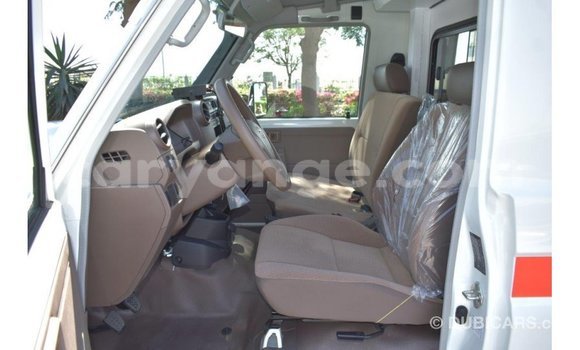 Buy Import Toyota Land Cruiser White Car in Import - Dubai in Namibia Buy Import Toyota Land Cruiser White Car in Import - Dubai in Namibia