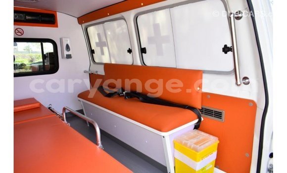 Buy Import Toyota Land Cruiser White Car in Import - Dubai in Namibia Buy Import Toyota Land Cruiser White Car in Import - Dubai in Namibia