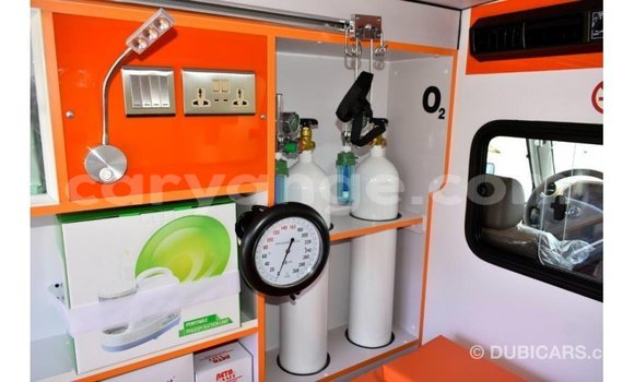 Buy Import Toyota Land Cruiser White Car in Import - Dubai in Namibia Buy Import Toyota Land Cruiser White Car in Import - Dubai in Namibia