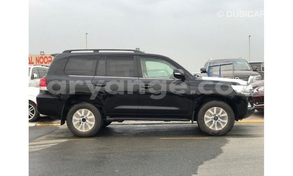 Buy Import Toyota Land Cruiser Black Car in Import - Dubai in Namibia Buy Import Toyota Land Cruiser Black Car in Import - Dubai in Namibia