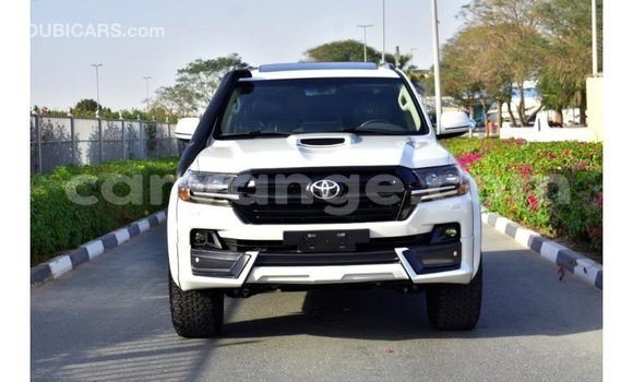 Buy Import Toyota Land Cruiser White Car in Import - Dubai in Namibia Buy Import Toyota Land Cruiser White Car in Import - Dubai in Namibia