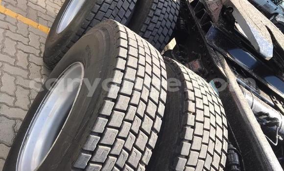 Buy Used Caterpillar 120 White Truck in Grootfontein in Namibia Buy Used Caterpillar 120 White Truck in Grootfontein in Namibia