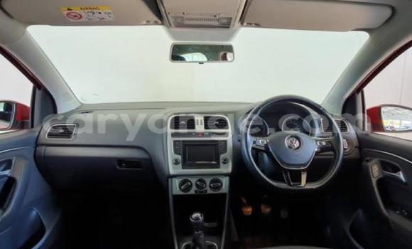 Acheter Occasion Voiture Volkswagen Polo Rouge à Windhoek, Namibie Acheter Occasion Voiture Volkswagen Polo Rouge à Windhoek, Namibie