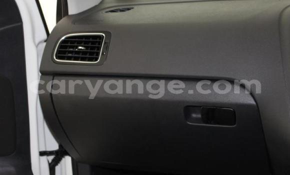 Acheter Occasion Voiture Volkswagen Polo Blanc à Windhoek, Namibie Acheter Occasion Voiture Volkswagen Polo Blanc à Windhoek, Namibie