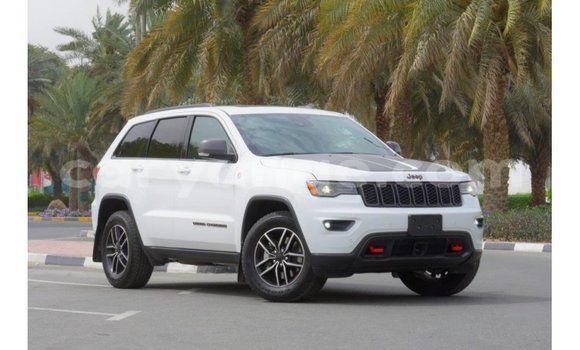 Buy Import Jeep Grand Cherokee White Car in Import - Dubai in Namibia Buy Import Jeep Grand Cherokee White Car in Import - Dubai in Namibia