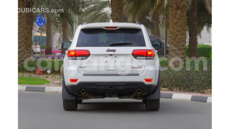 Big with watermark jeep grand cherokee namibia import dubai 12284