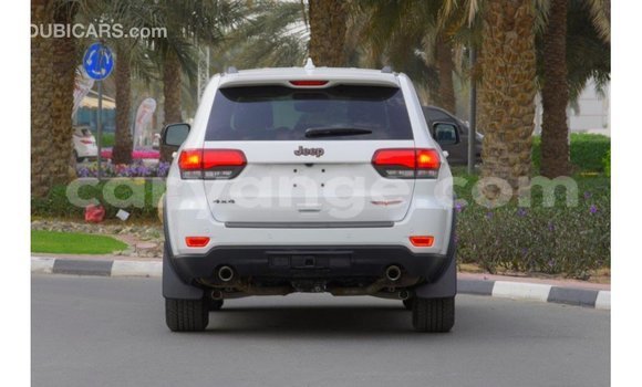 Buy Import Jeep Grand Cherokee White Car in Import - Dubai in Namibia Buy Import Jeep Grand Cherokee White Car in Import - Dubai in Namibia